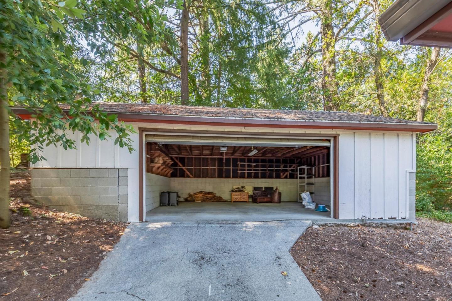 22425 Summit Road Los Gatos, CA 95033 - Photo 28 of 42 Gallery Image 28