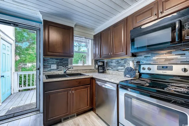 $599,900 | 609 15th Avenue South, North Myrtle Beach, SC 29582