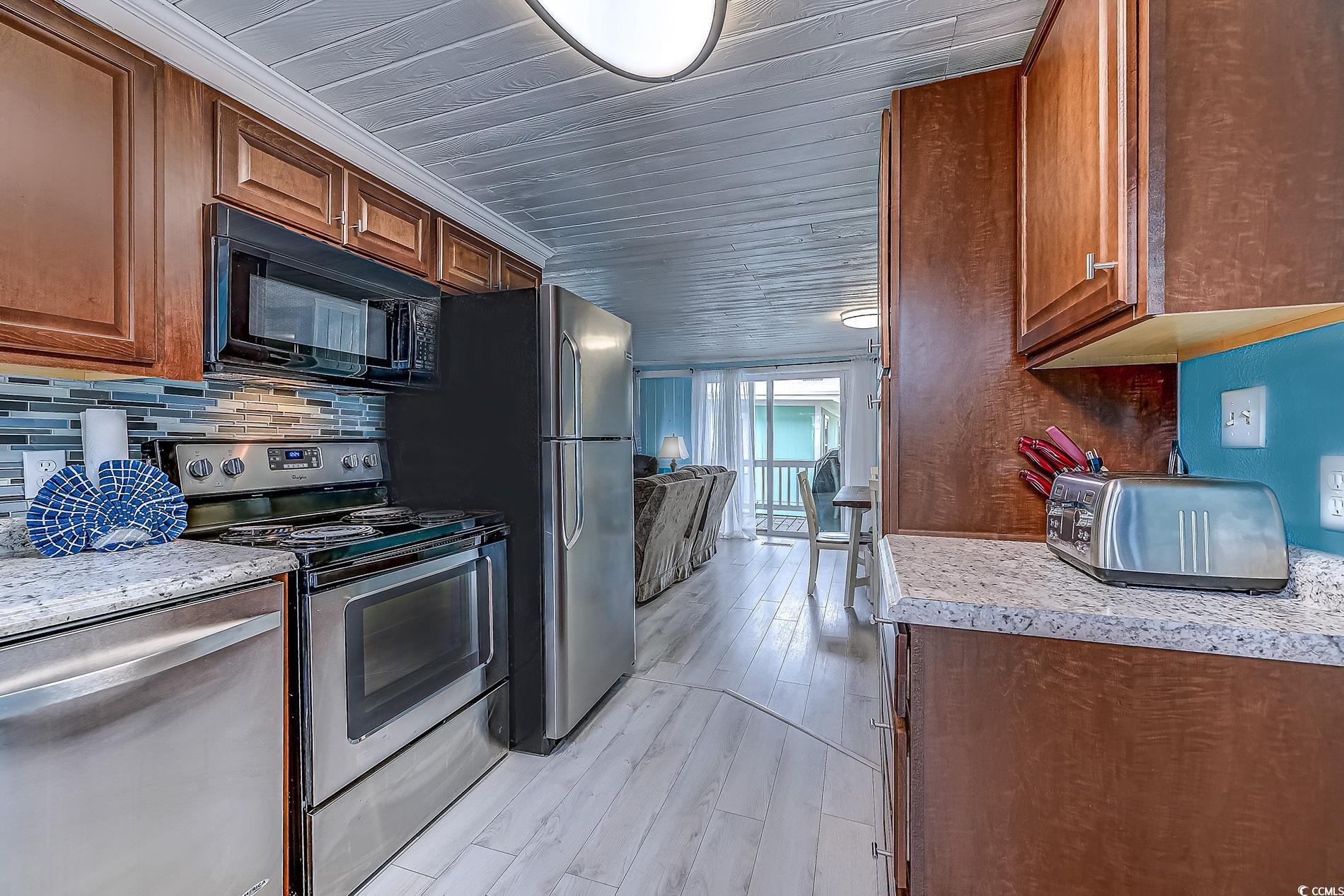 609 15th Avenue South North Myrtle Beach, SC 29582 - Photo 9 of 40