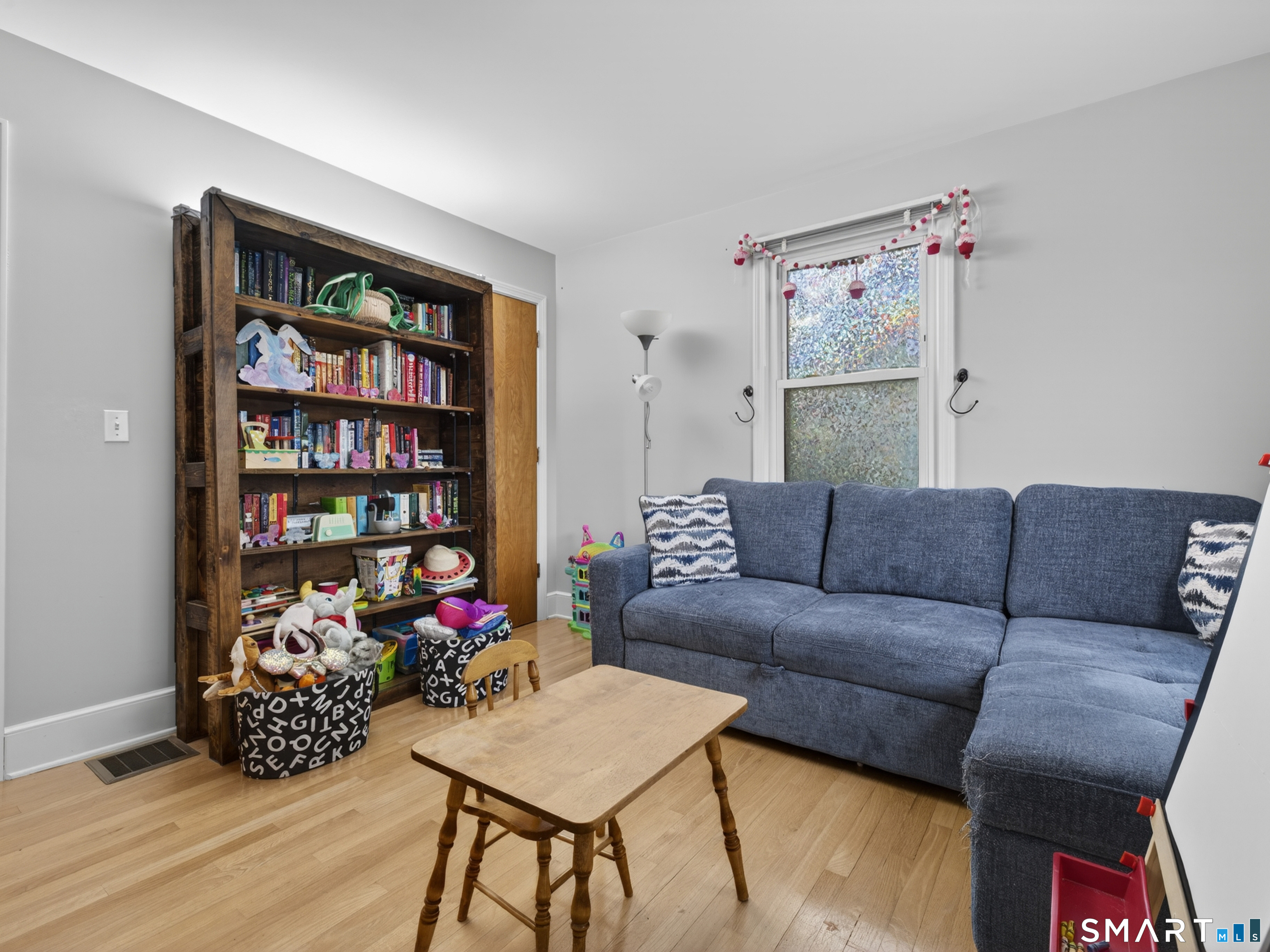52 Division Street Groton, CT 06340 - Photo 18 of 32