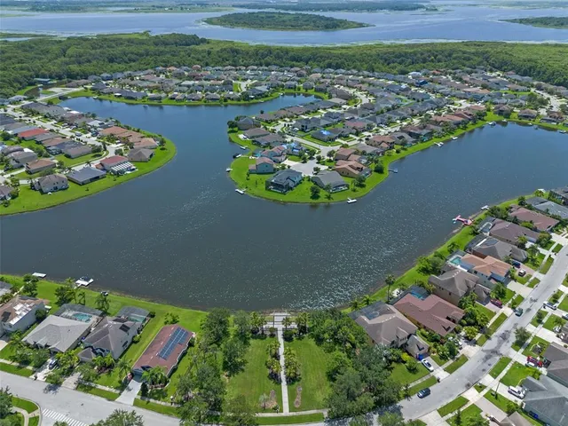 $323,000 | 1958 Commander Way, Kissimmee, FL 34746