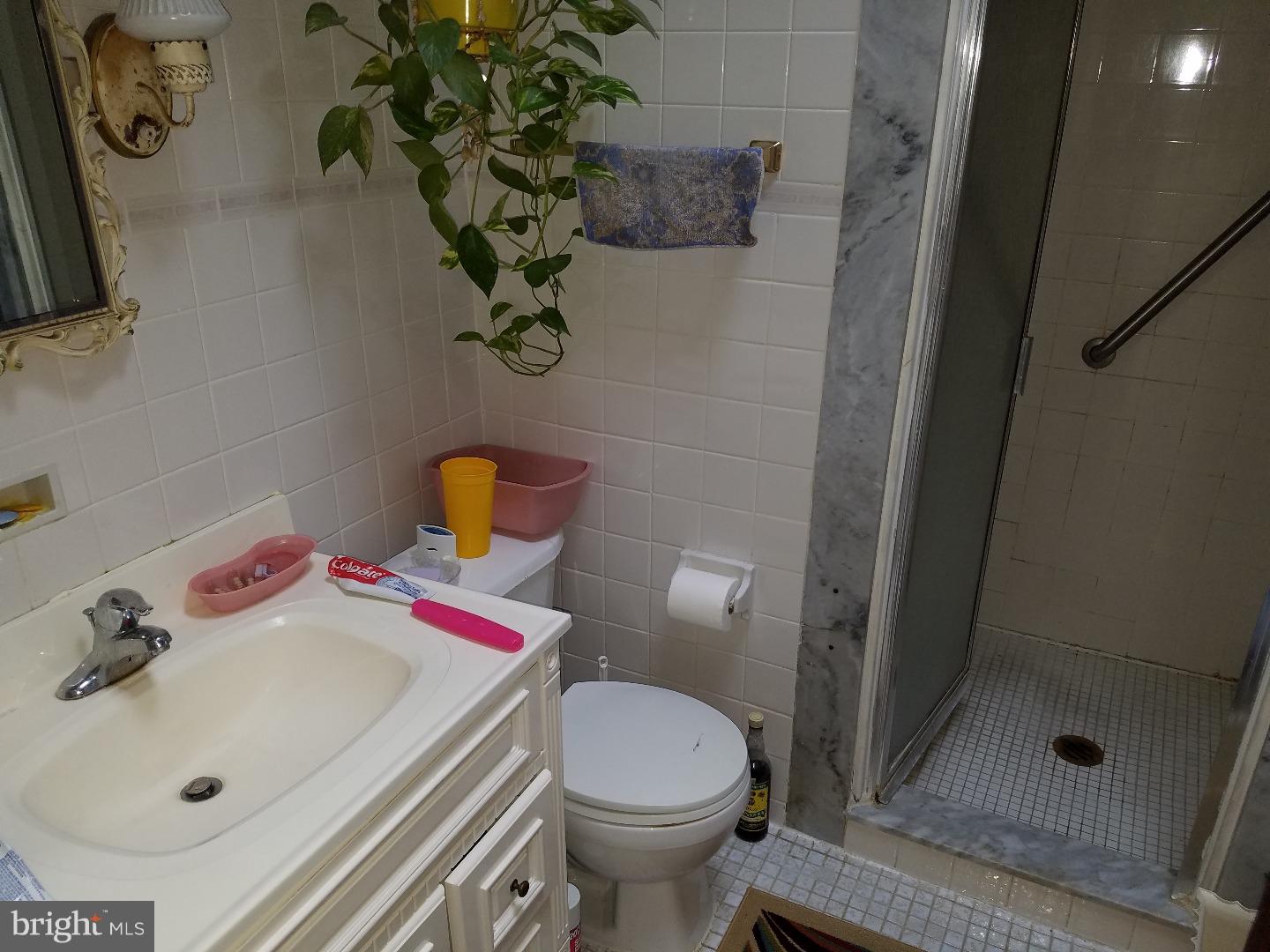 721 Kenmore Road Philadelphia, PA 19151 - Photo 22 of 25 Gallery Image 22