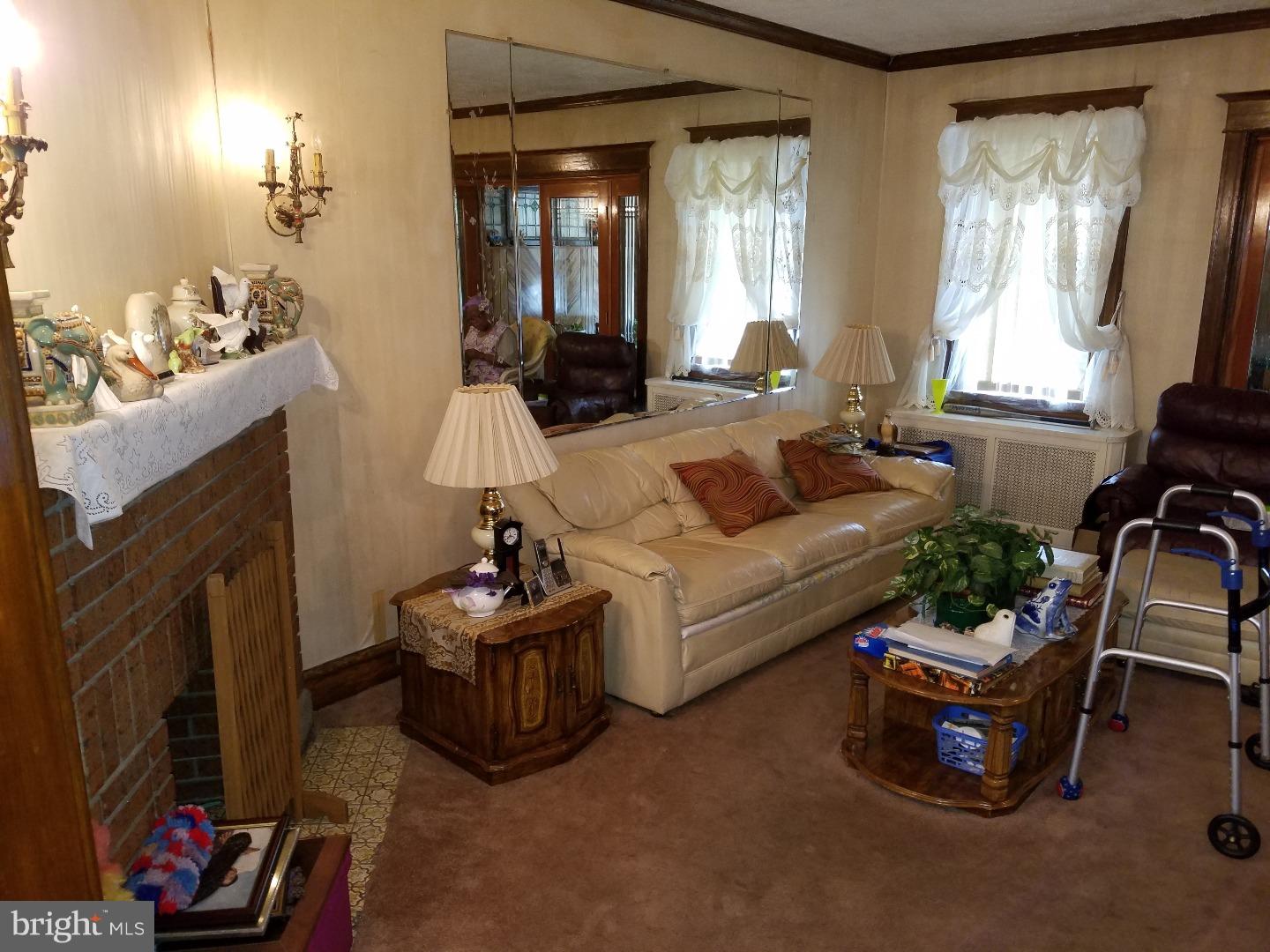 721 Kenmore Road Philadelphia, PA 19151 - Photo 5 of 25 Gallery Image 5