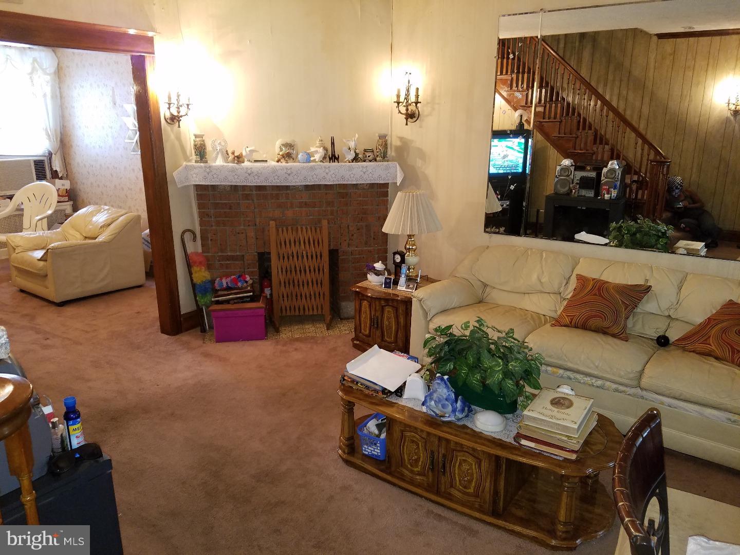 721 Kenmore Road Philadelphia, PA 19151 - Photo 6 of 25 Gallery Image 6