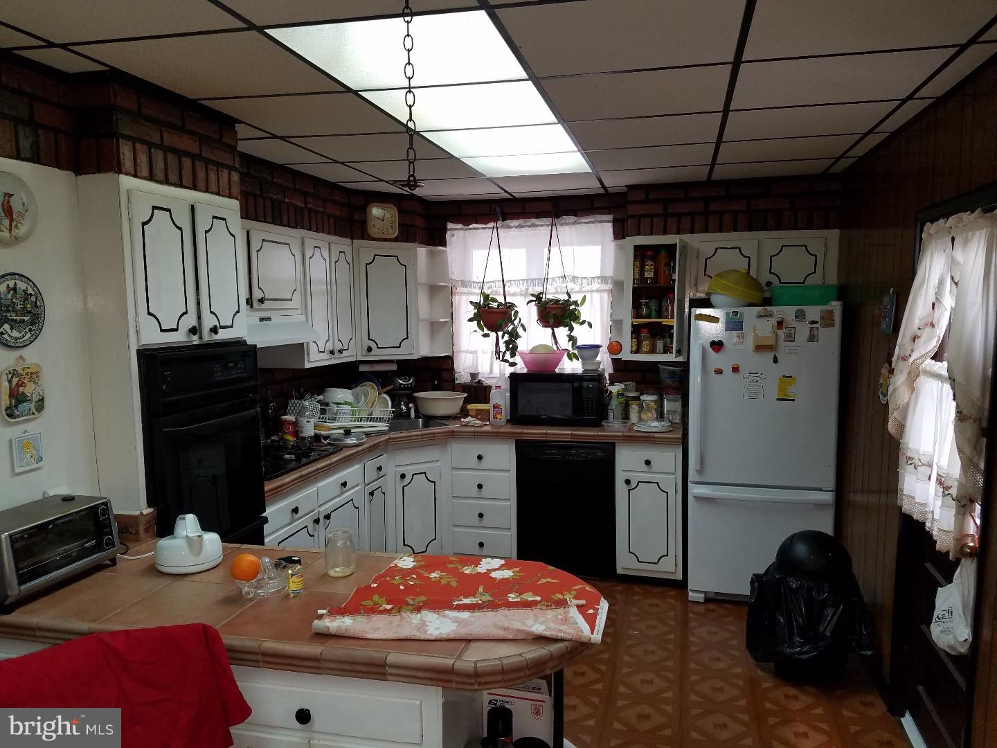 721 Kenmore Road Philadelphia, PA 19151 - Photo 7 of 25 Gallery Image 7