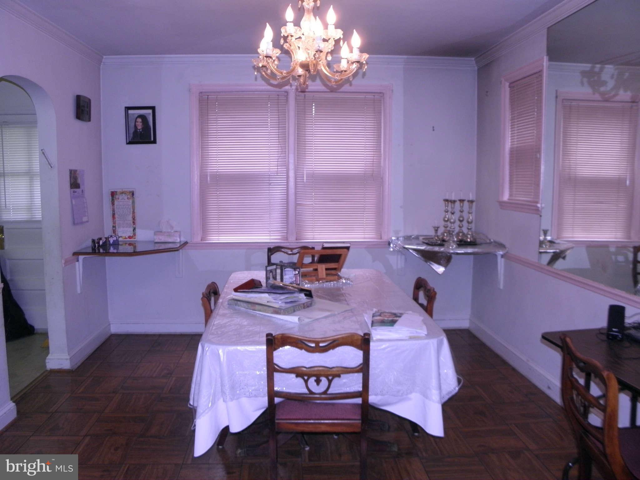 3428 Ludgate Road Baltimore, MD 21215 - Photo 2 of 7 Dining Room