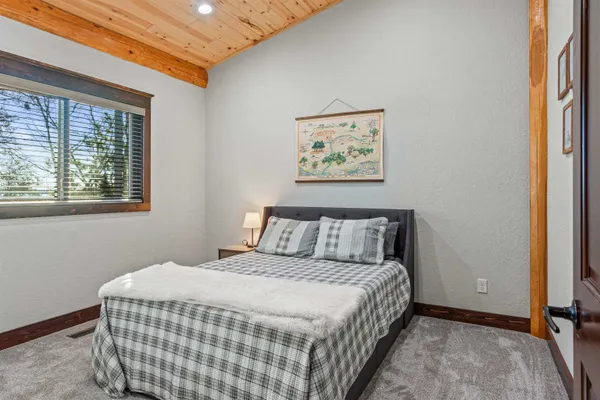 $1,450,000 | N14580 Porter Road, Nekoosa, WI 54457