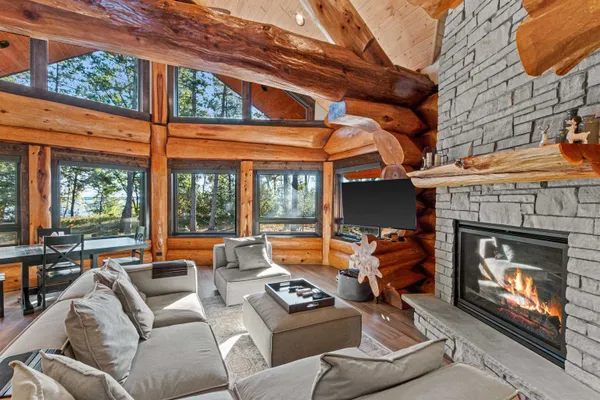 $1,450,000 | N14580 Porter Road, Nekoosa, WI 54457