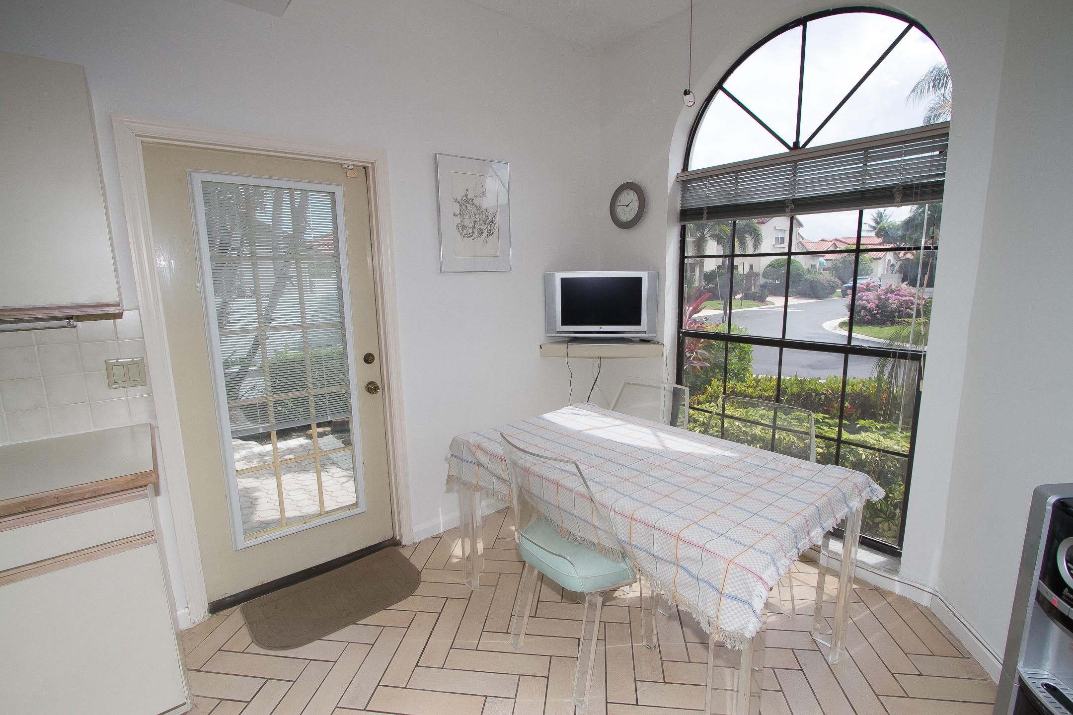 23109 Via Stel Boca Raton, FL 33433 - Photo 27 of 32 Tree-6