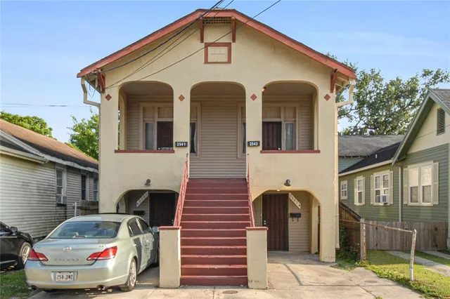 $1,100 | 2543 Acacia Street, Unit A, New Orleans, LA 70122