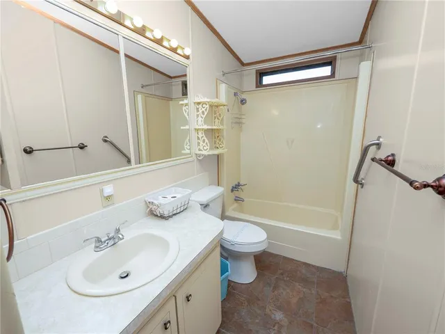 $1,800 | 2082 Thelma Drive, Lake Alfred, FL 33850