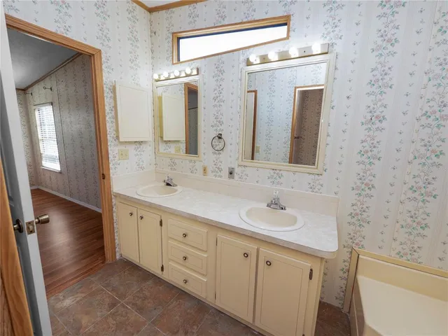 $1,800 | 2082 Thelma Drive, Lake Alfred, FL 33850