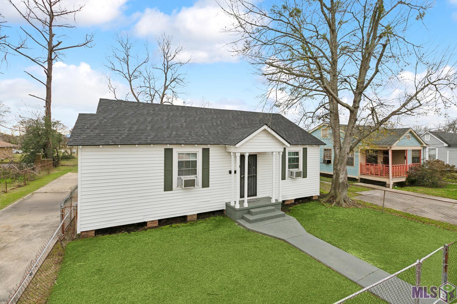 1666 Curtis Street Baton Rouge, LA 70807 - Photo 2 of 13 Gallery Image 2