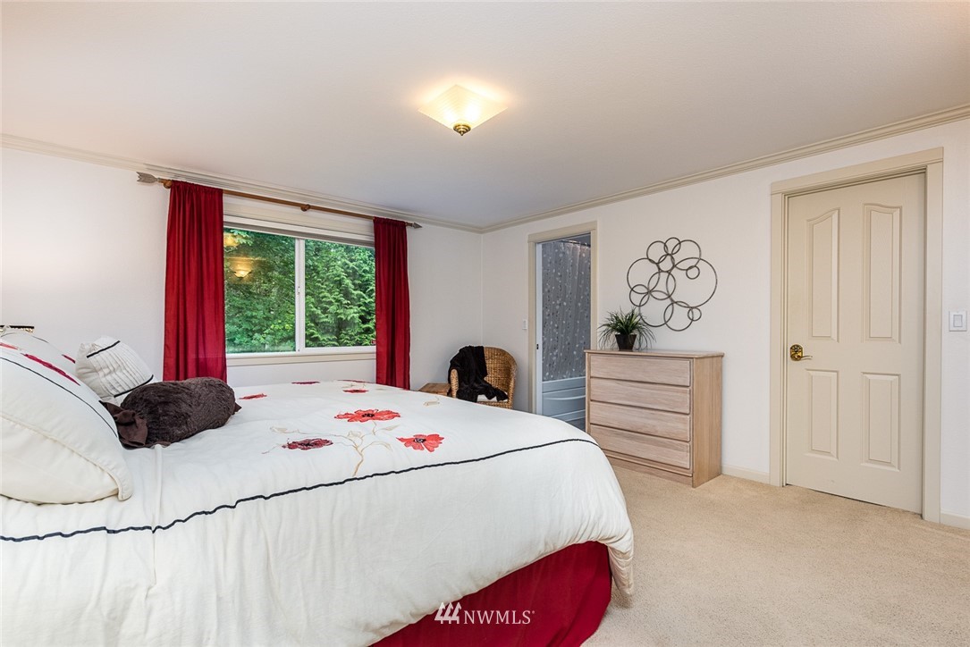 2930 171st Place Southeast Bothell, WA 98012 - Photo 14 of 22 Gallery Image 14