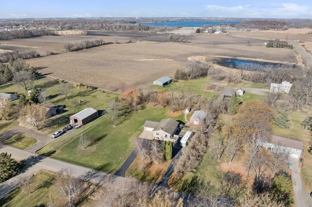 $320,000 | 14435 Woodville Drive, Waseca, MN 56093