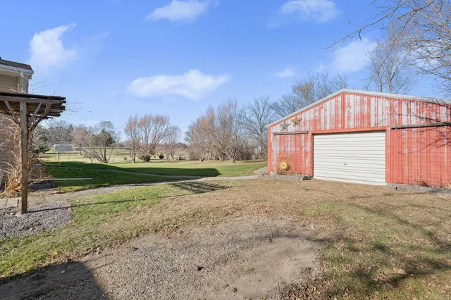 $320,000 | 14435 Woodville Drive, Waseca, MN 56093