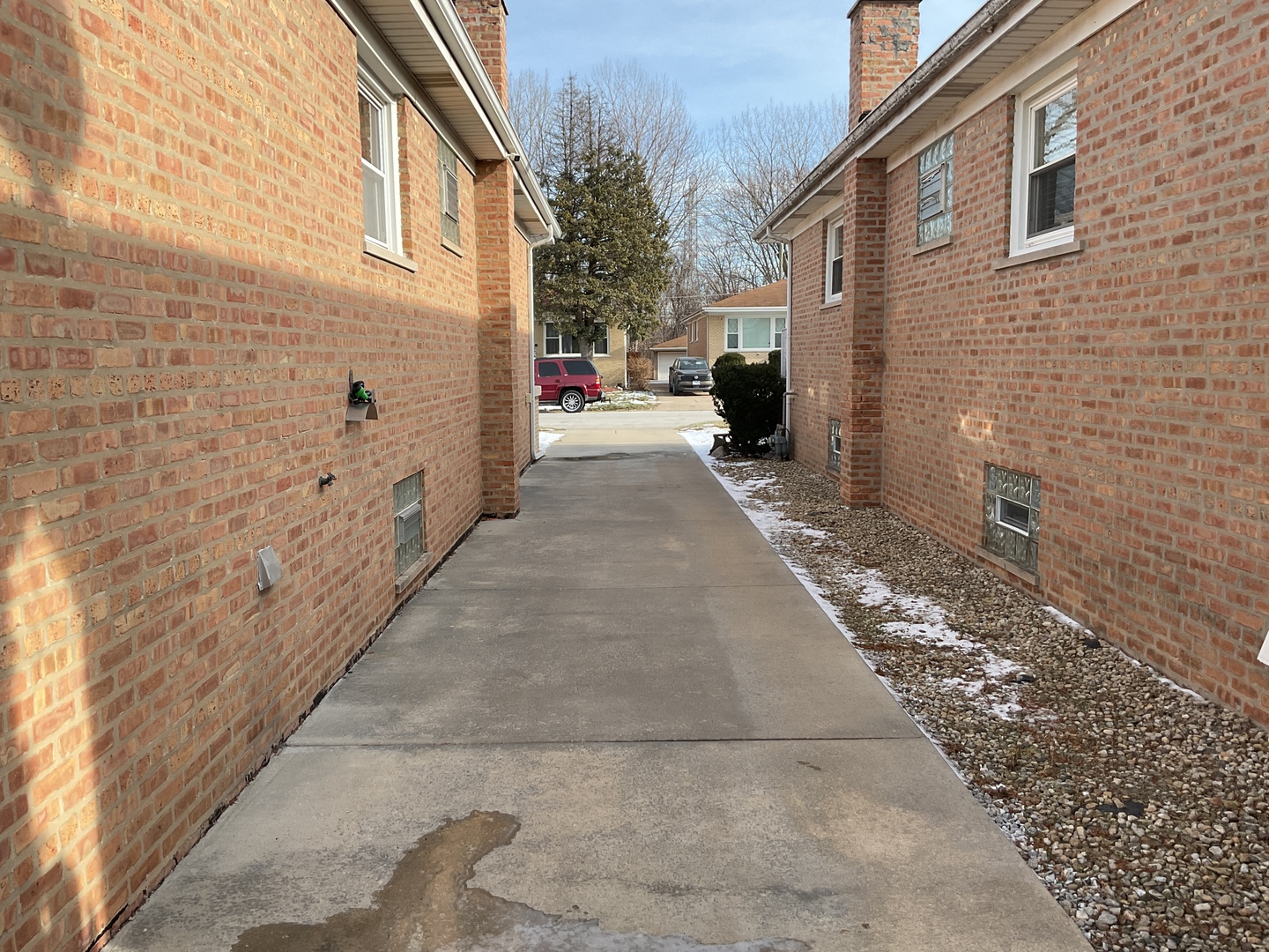 604 Exchange Avenue Calumet City, IL 60409 - Photo 39 of 39 a view of a pathway both side of building
