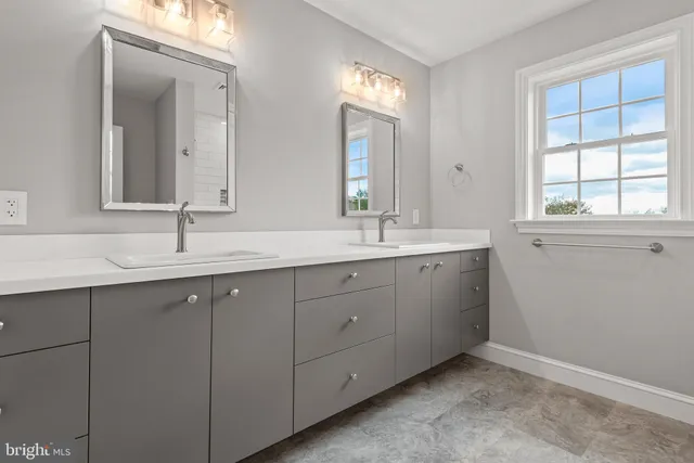 $350,000 | 429 Hillside Avenue, Lancaster, PA 17603