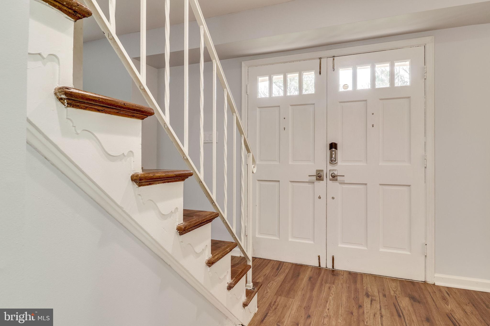 6955 Conservation Drive Springfield, VA 22153 - Photo 2 of 30