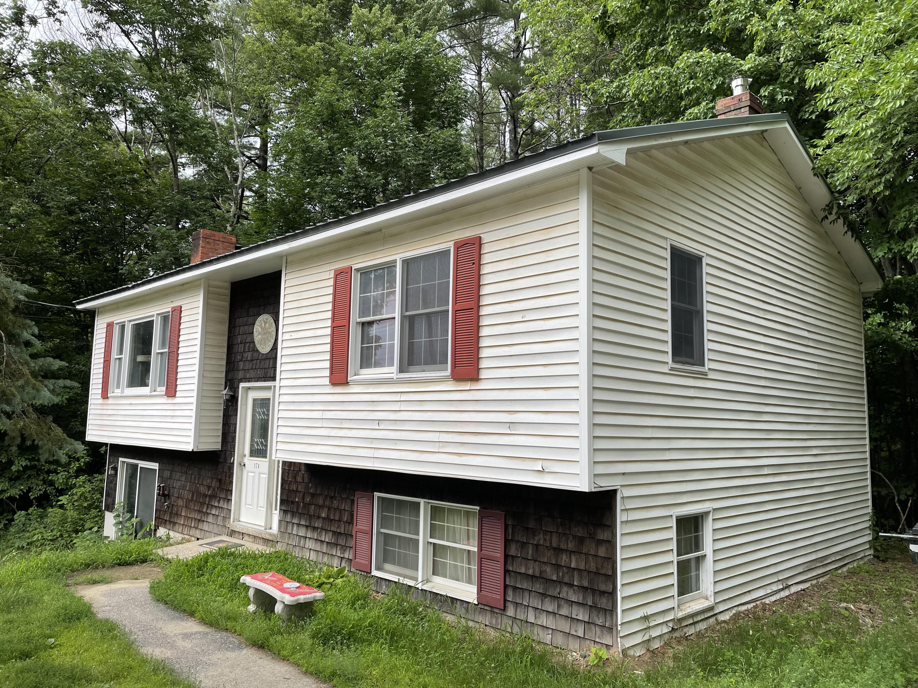 174 Whittier Road Farmington, ME 04938 - Photo 2 of 14 1PAG+%6PQgefqx0Gk9eNgQ