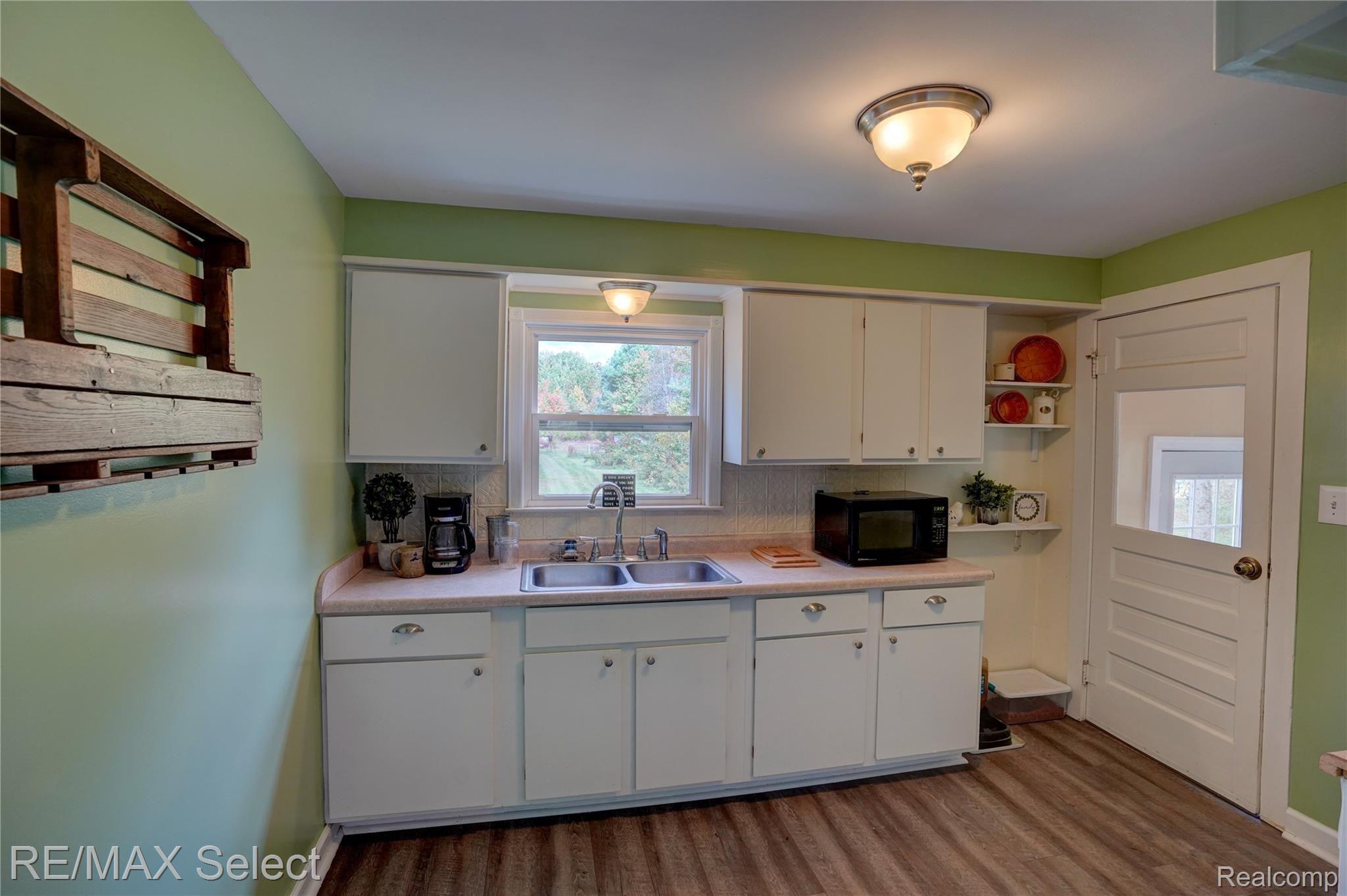 12092 Wilson Road Montrose, MI 48457 - Photo 5 of 55 12092 Wilson Road 45.jpg