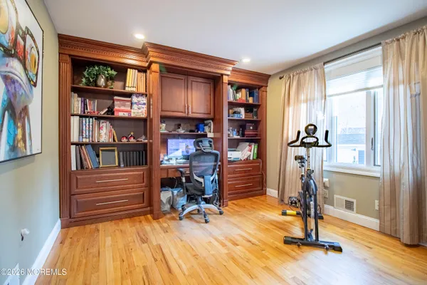 $1,150,000 | 3 Kelton Place, Manalapan, NJ 07726
