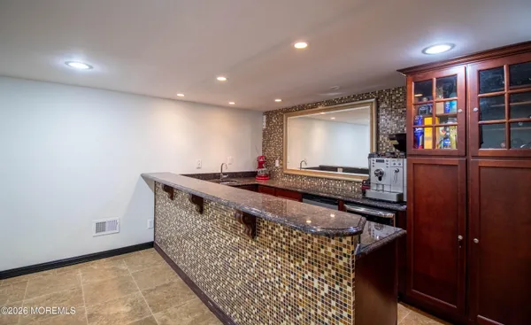 $1,150,000 | 3 Kelton Place, Manalapan, NJ 07726
