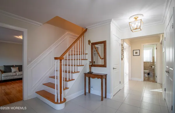 $1,150,000 | 3 Kelton Place, Manalapan, NJ 07726
