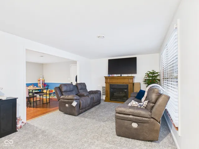 $225,000 | 114 Bess Boulevard, Pendleton, IN 46064