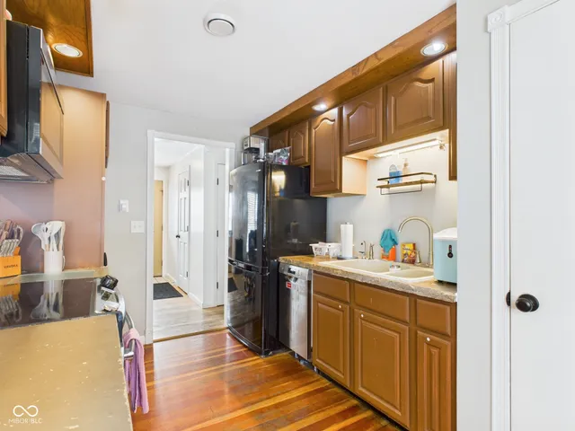 $225,000 | 114 Bess Boulevard, Pendleton, IN 46064