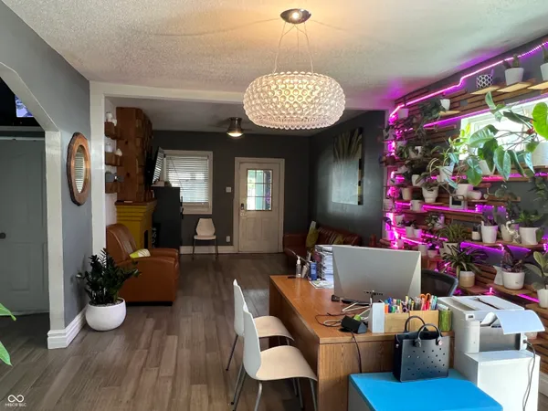 $280,000 | 2536 Indianapolis Avenue, Indianapolis, IN 46208