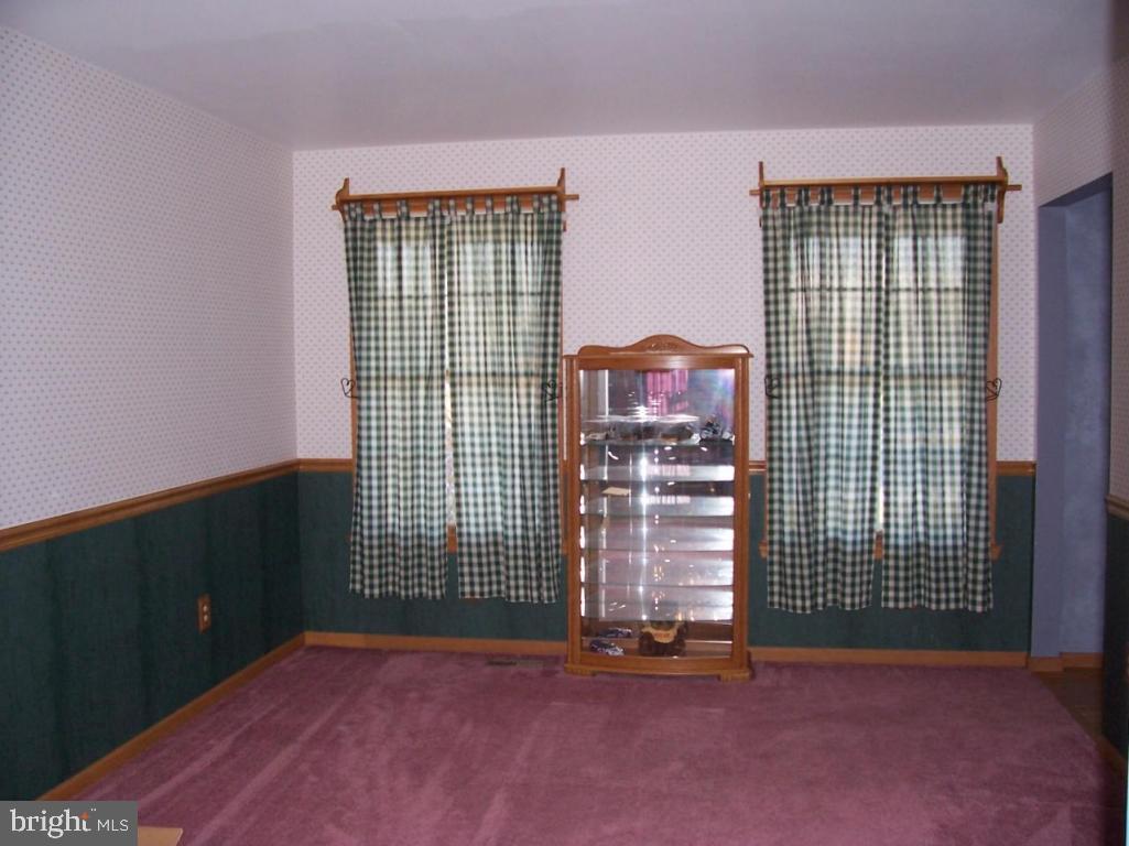 409 Royal Road Palmyra, PA 17078 - Photo 2 of 22 Gallery Image 2