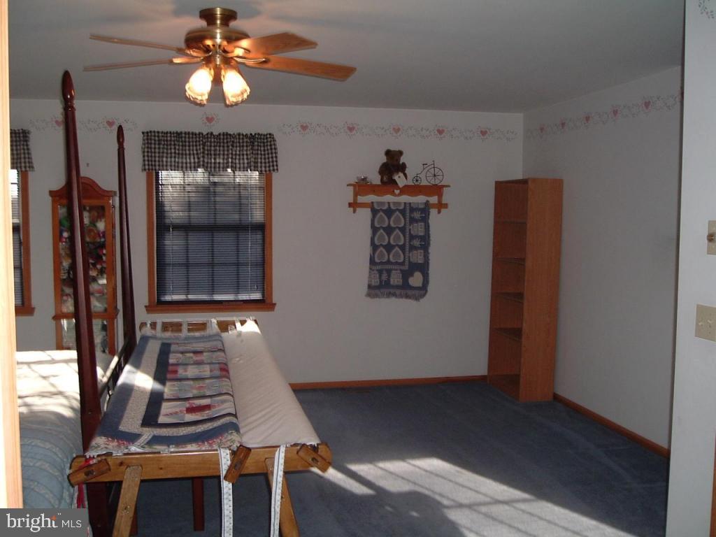 409 Royal Road Palmyra, PA 17078 - Photo 12 of 22 Gallery Image 12
