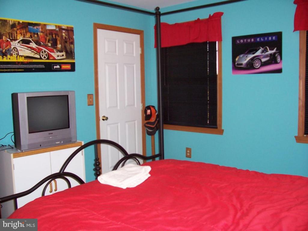 409 Royal Road Palmyra, PA 17078 - Photo 15 of 22 Gallery Image 15
