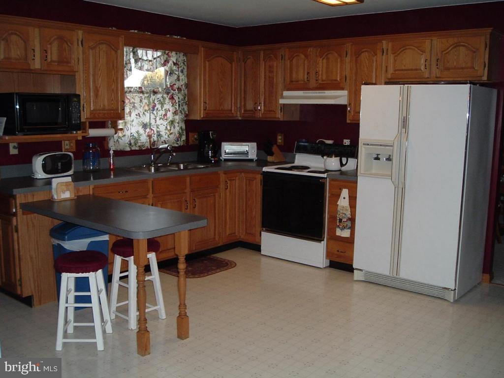 409 Royal Road Palmyra, PA 17078 - Photo 6 of 22 Gallery Image 6