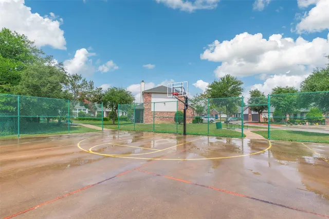 a view of a basketball court