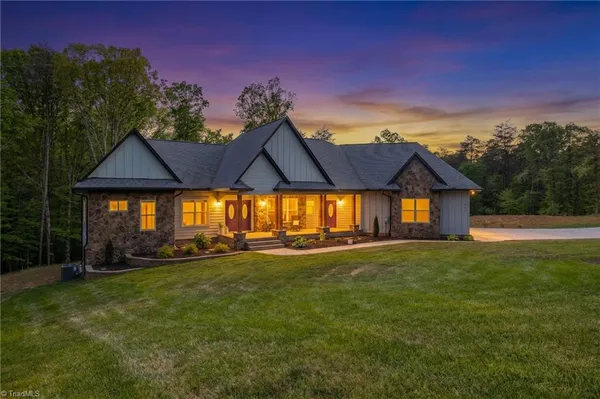 $1,249,000 | 7351 Hidden View Drive, Oak Ridge, NC 27310