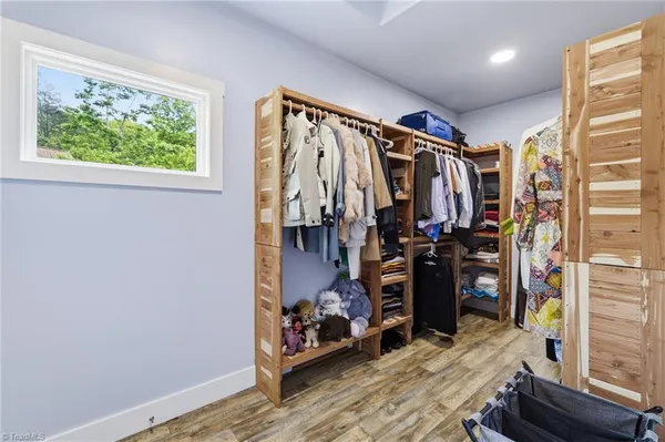 $1,249,000 | 7351 Hidden View Drive, Oak Ridge, NC 27310