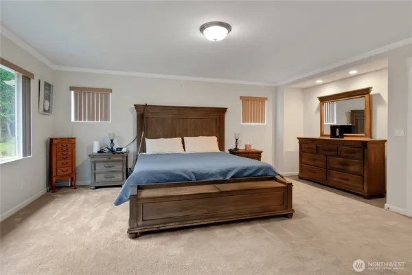 $786,600 | 19011 106th Ave Court East, Puyallup, WA 98374