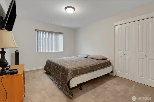 $786,600 | 19011 106th Ave Court East, Puyallup, WA 98374