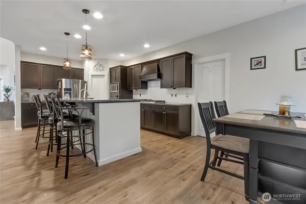 $786,600 | 19011 106th Ave Court East, Puyallup, WA 98374