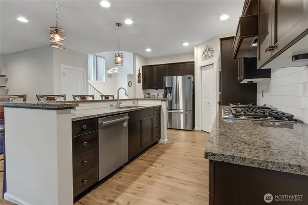 $786,600 | 19011 106th Ave Court East, Puyallup, WA 98374