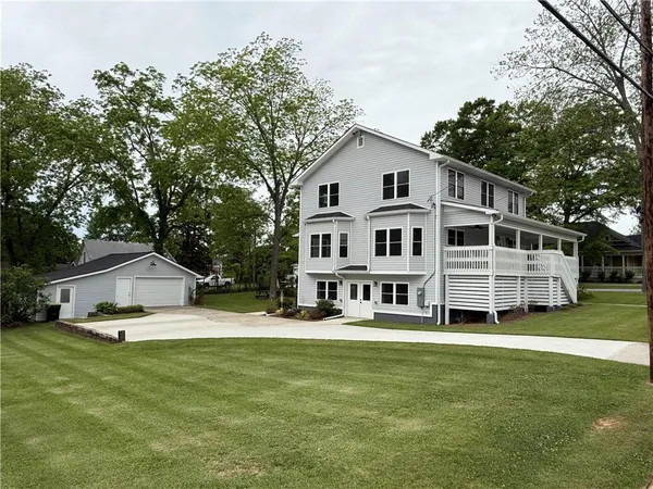 $599,900 | 201 North Georgia Avenue, Bremen, GA 30110