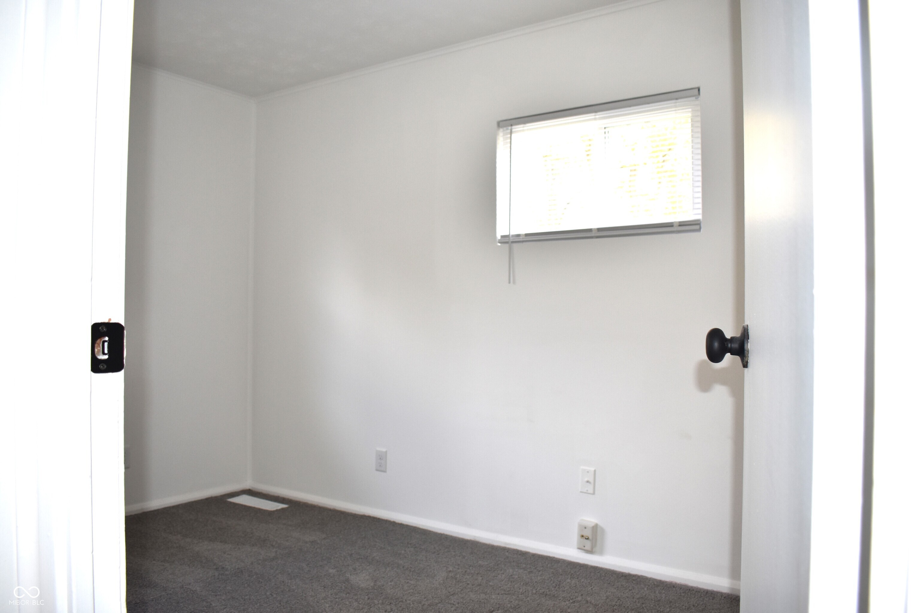 1927 Ruth Drive Indianapolis, IN 46240 - Photo 15 of 16 Gallery Image 15