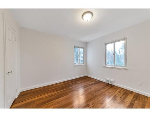 201 Overlook Drive Springfield, MA 01118 - Photo 22 of 30