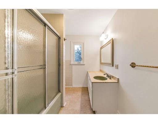 201 Overlook Drive Springfield, MA 01118 - Photo 27 of 30