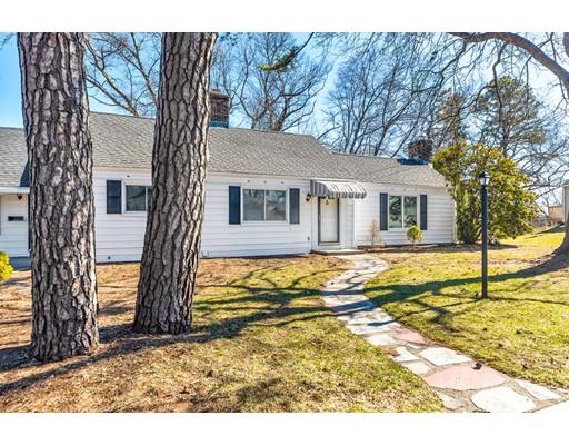 201 Overlook Drive Springfield, MA 01118 - Photo 3 of 30