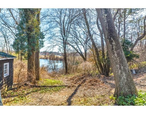 201 Overlook Drive Springfield, MA 01118 - Photo 9 of 30