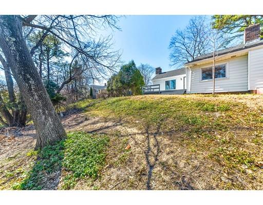 201 Overlook Drive Springfield, MA 01118 - Photo 10 of 30