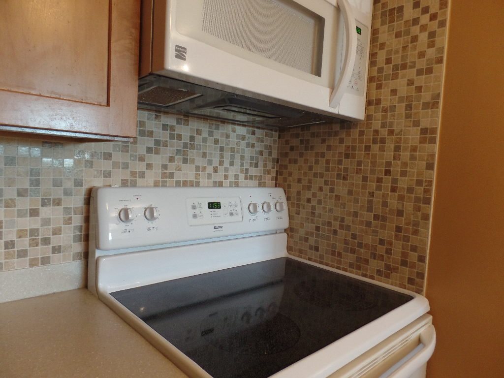 12 L English Village Road, Unit 303 Manchester, NH 03102 - Photo 19 of 19 Gallery Image 19